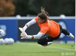 开云app-赛地聚焦——意甲关键时刻热度飙升，国际米兰主帅复盘，球迷炸锅，团队化学反应显著的简单介绍